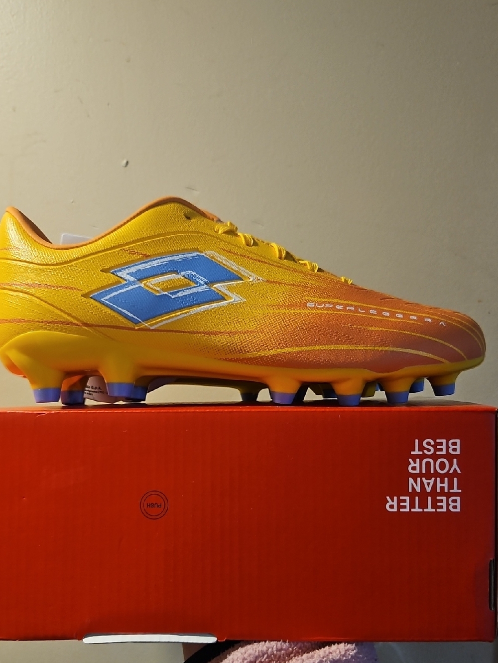 Lotto Solista 700 IX FG Soccer Cleats: ORANGE/YELLOW: NEW IN BOX: SIZE 7